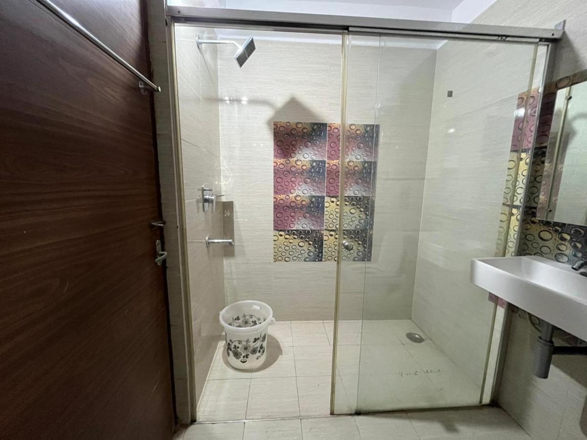 Beach Town Hotel Visakhapatnam Zewnętrze zdjęcie