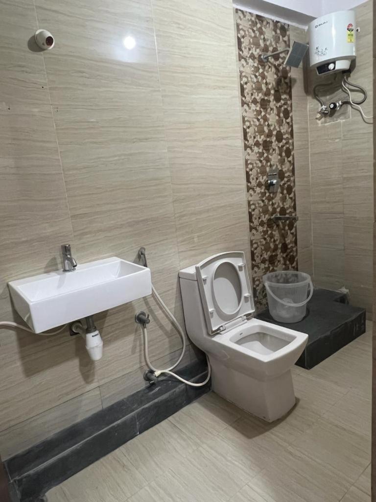 Beach Town Hotel Visakhapatnam Zewnętrze zdjęcie