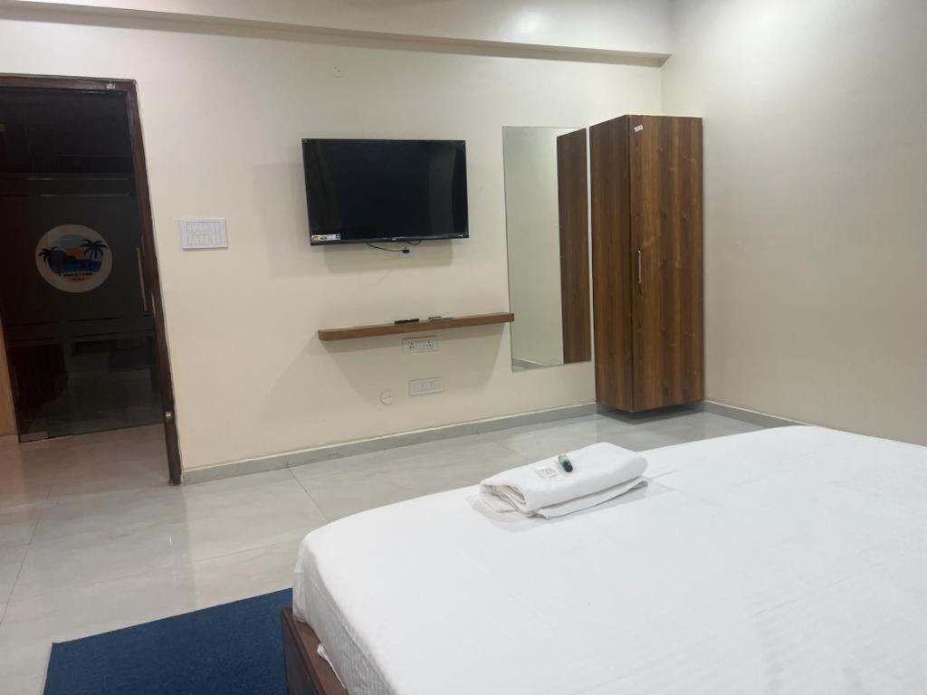 Beach Town Hotel Visakhapatnam Zewnętrze zdjęcie